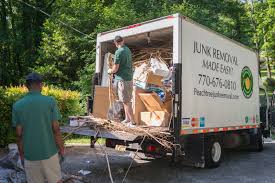 Best Estate Cleanout  in Nneconne, WI